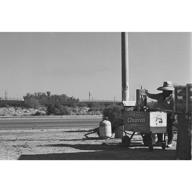 Mujer Vendiendo churros